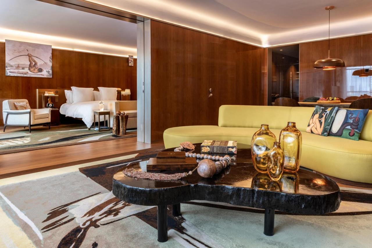 Rosewood Sao Paulo Hotel Exterior photo The living room of a suite at the Mandarin Oriental
